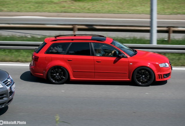 Audi RS4 Avant B7