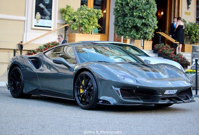 Ferrari 488 Pista