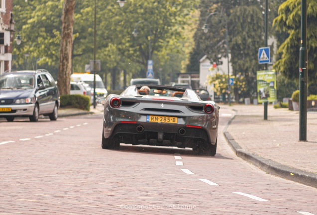 Ferrari 488 Spider