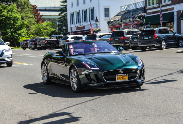 Jaguar F-TYPE R AWD Convertible