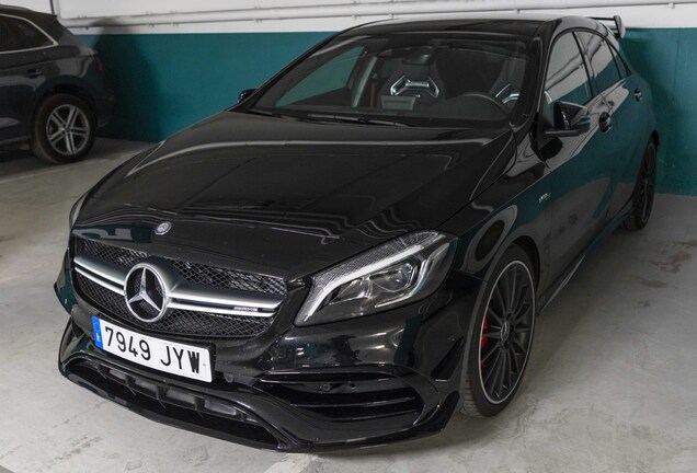 Mercedes-AMG A 45 W176 2015