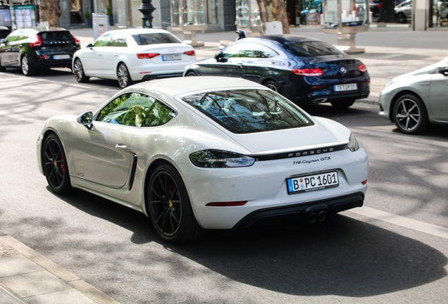 Porsche 718 Cayman GTS