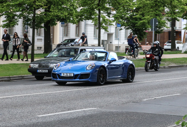 Porsche 991 Carrera 4 GTS Cabriolet MkII