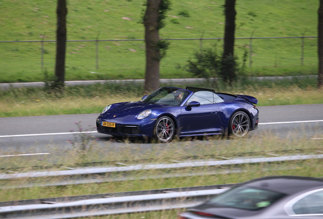 Porsche 992 Carrera S Cabriolet