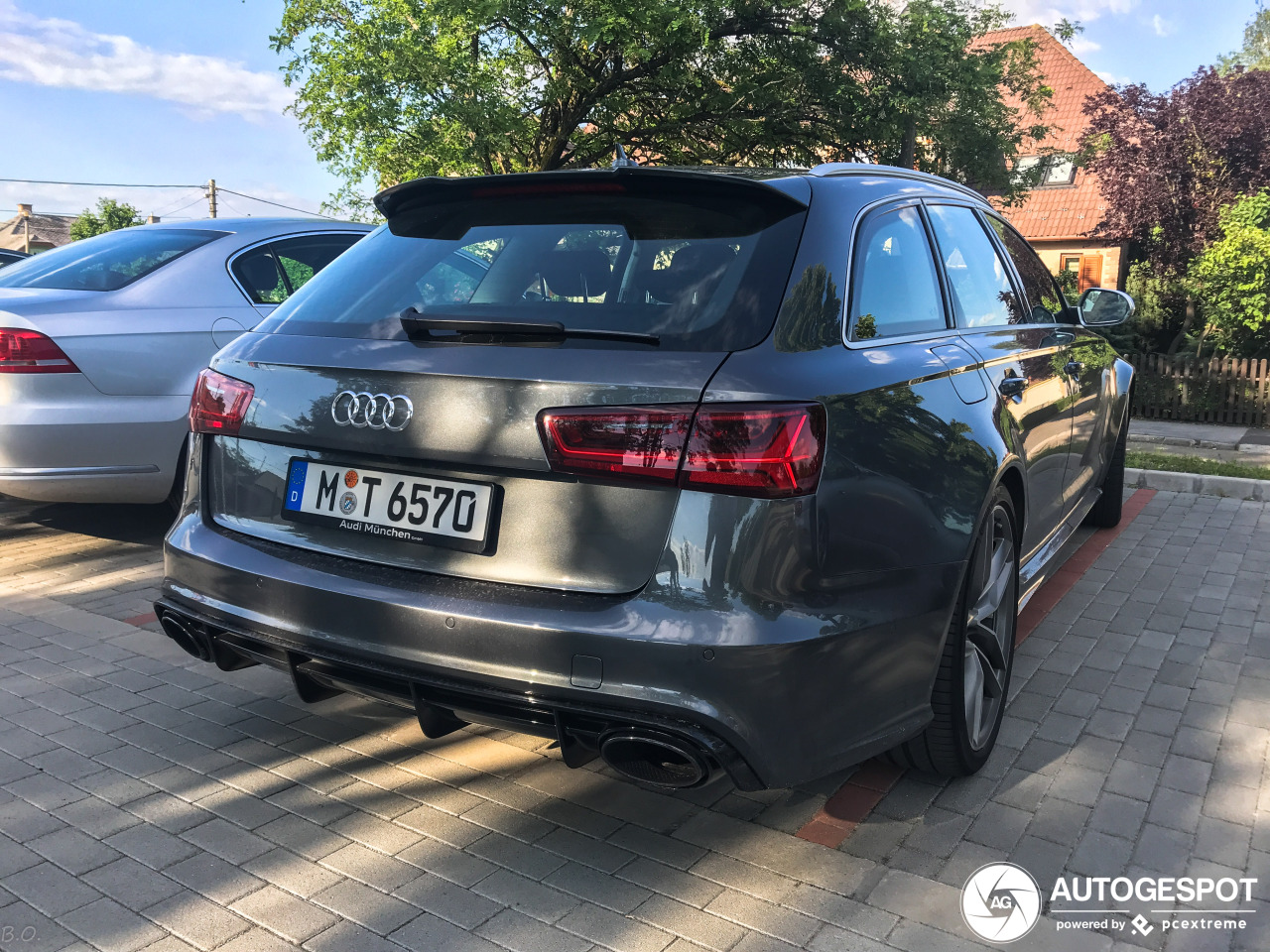 Audi RS6 Avant C7 2015