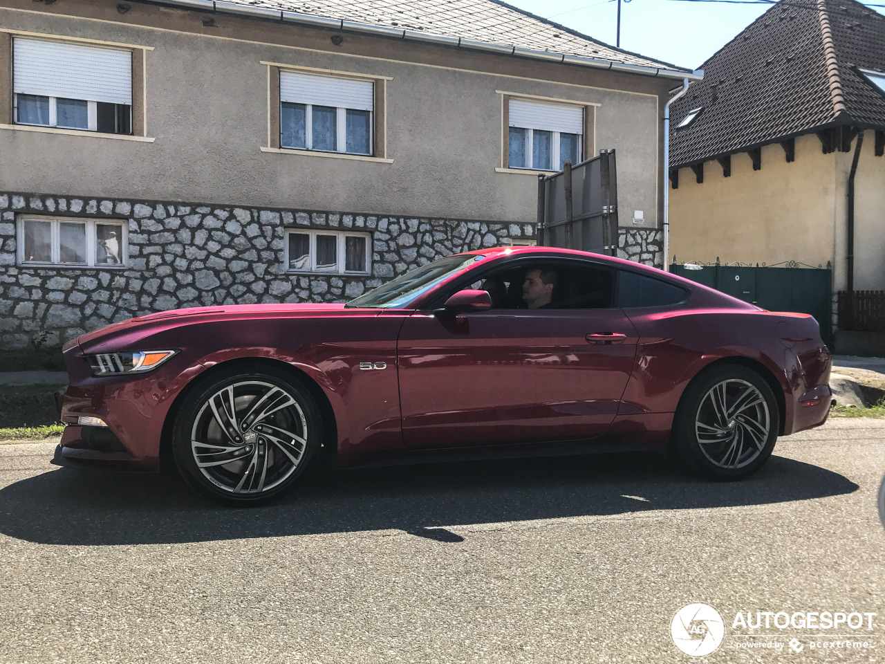 Ford Mustang GT 2015