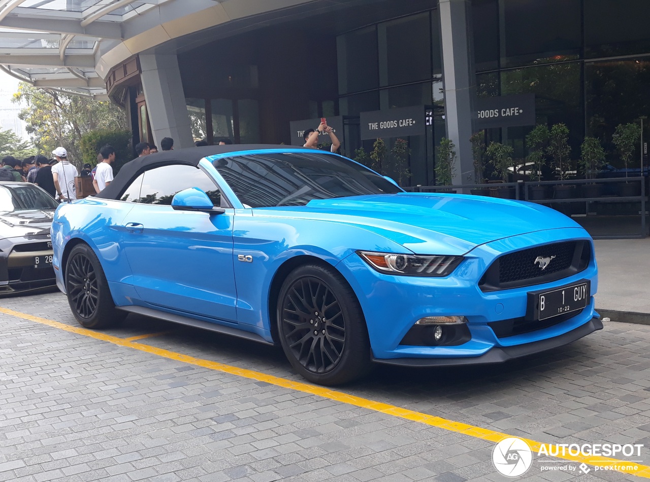 Ford Mustang GT Convertible 2015