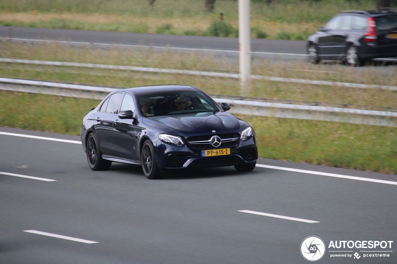 Mercedes-AMG E 63 S W213