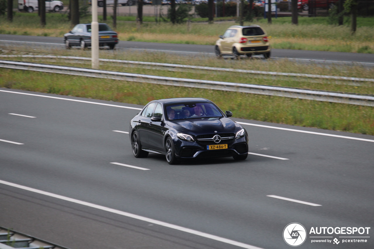 Mercedes-AMG E 63 S W213