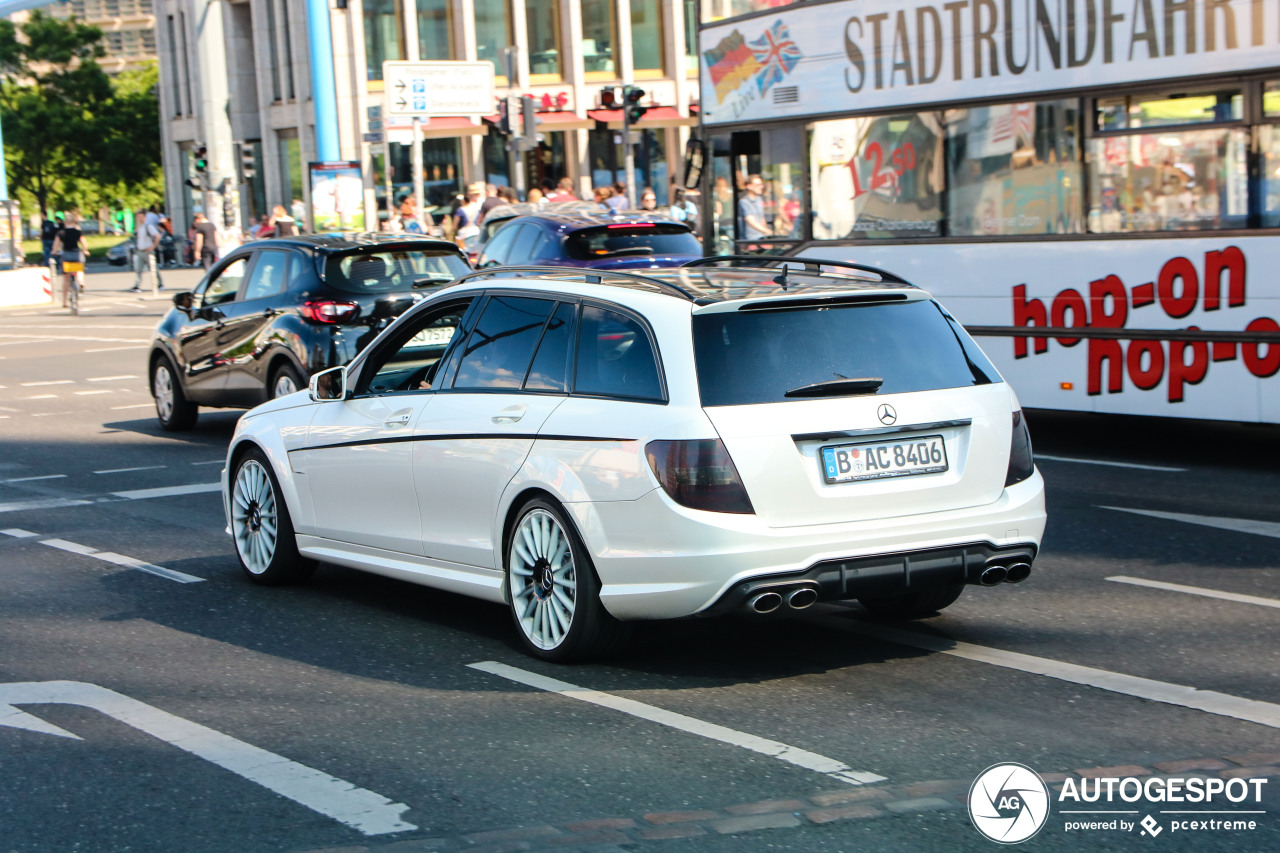 Mercedes-Benz C 63 AMG Estate 2012