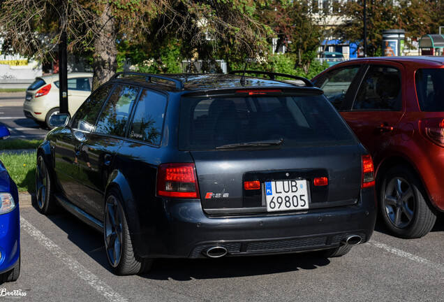 Audi RS6 Avant C5