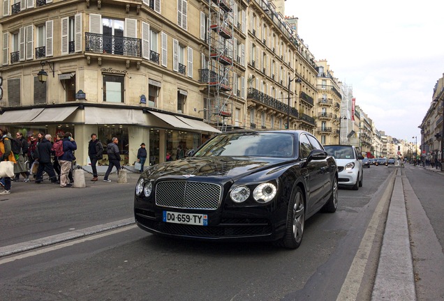 Bentley Flying Spur V8