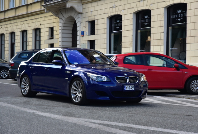 BMW M5 E60 2007