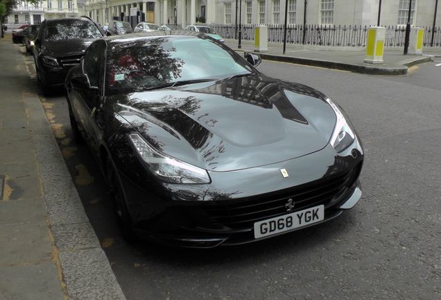 Ferrari GTC4Lusso T