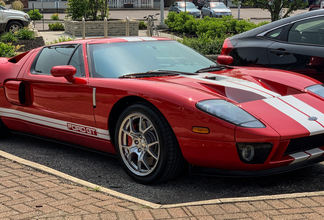 Ford GT