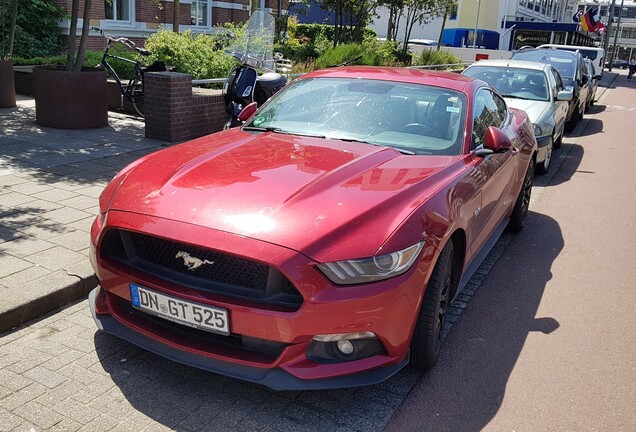 Ford Mustang GT 2015