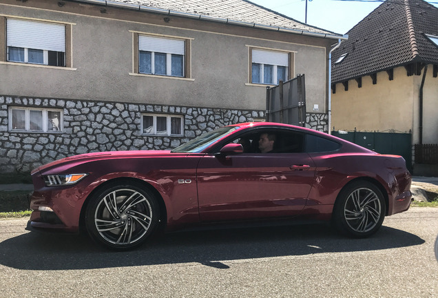 Ford Mustang GT 2015