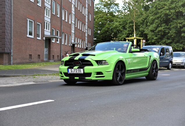 Ford Mustang GT Convertible 2013