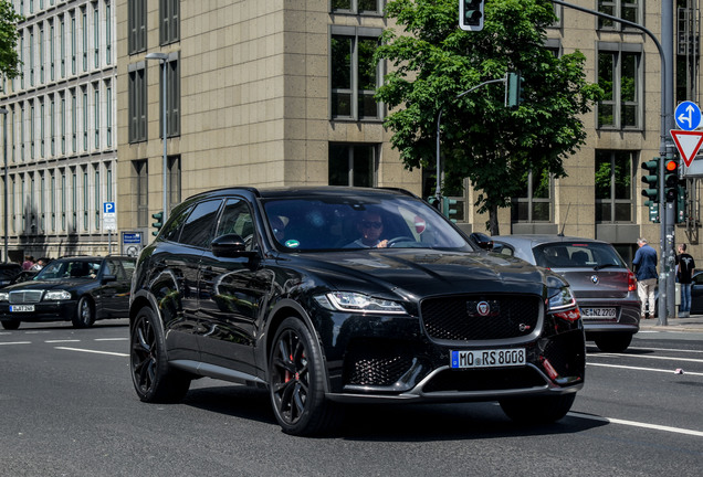 Jaguar F-PACE SVR