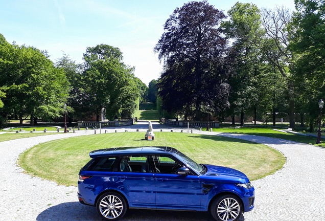 Land Rover Range Rover Sport SVR