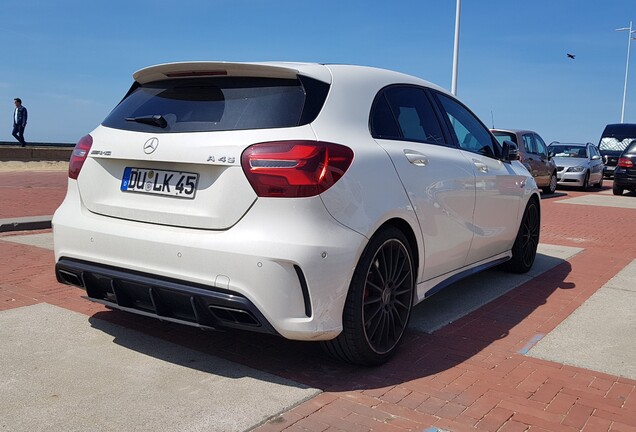 Mercedes-AMG A 45 W176 2015