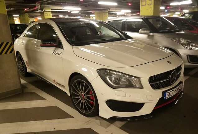 Mercedes-Benz CLA 45 AMG C117