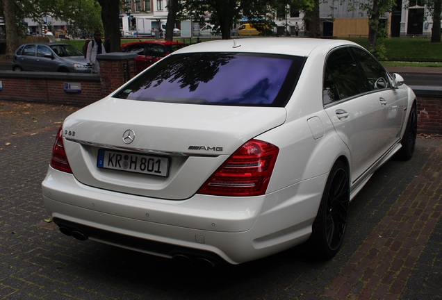 Mercedes-Benz S 63 AMG W221