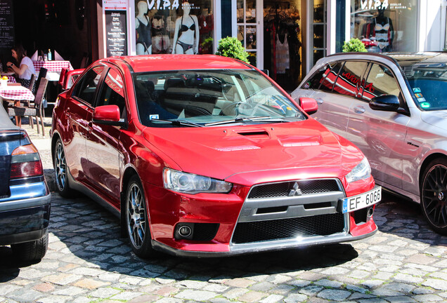 Mitsubishi Lancer Evolution X MR