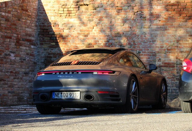 Porsche 992 Carrera S