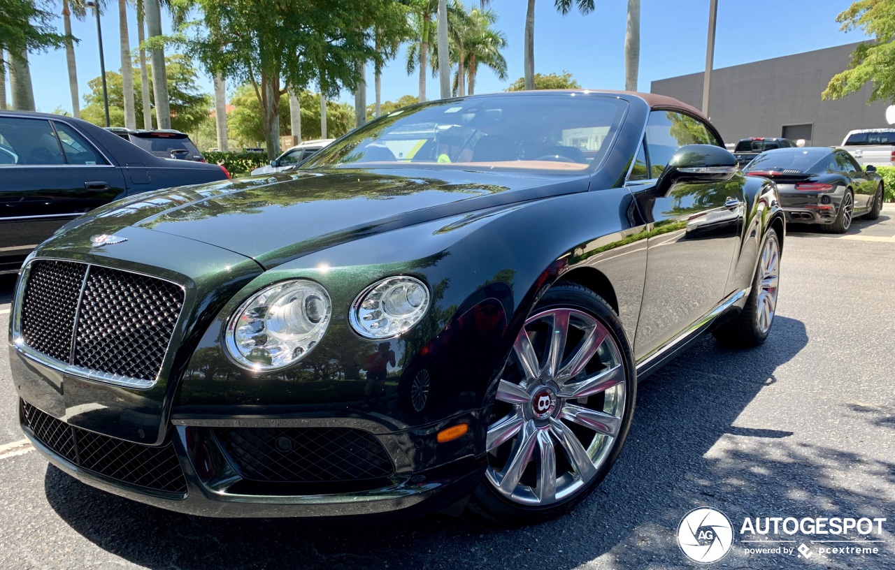 Bentley Continental GTC V8