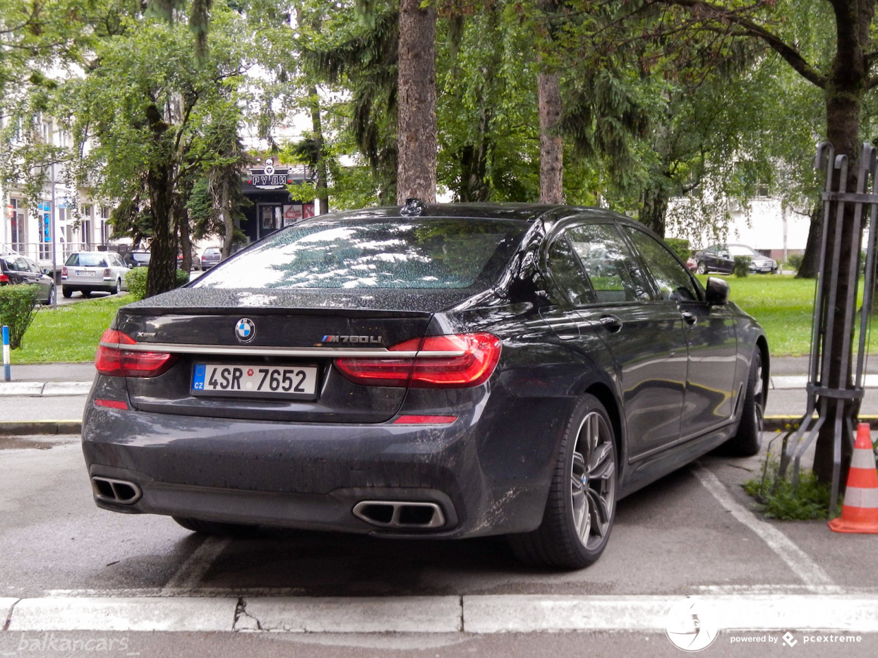 BMW M760Li xDrive