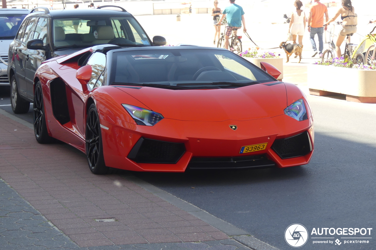 Lamborghini Aventador LP700-4 Roadster