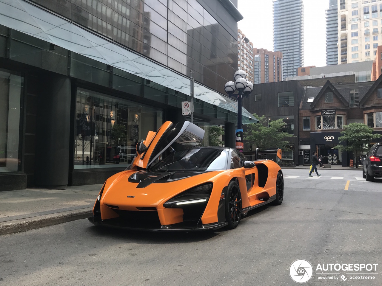 McLaren Senna