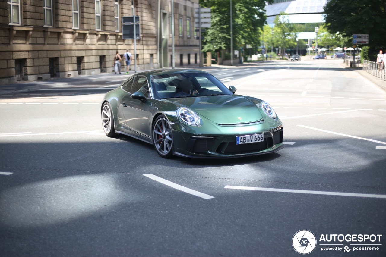 Porsche 991 GT3 Touring