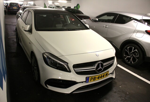 Mercedes-AMG A 45 W176 2015