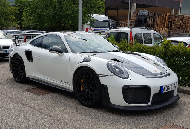 Porsche 991 GT2 RS Weissach Package