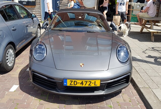 Porsche 992 Carrera 4S Cabriolet