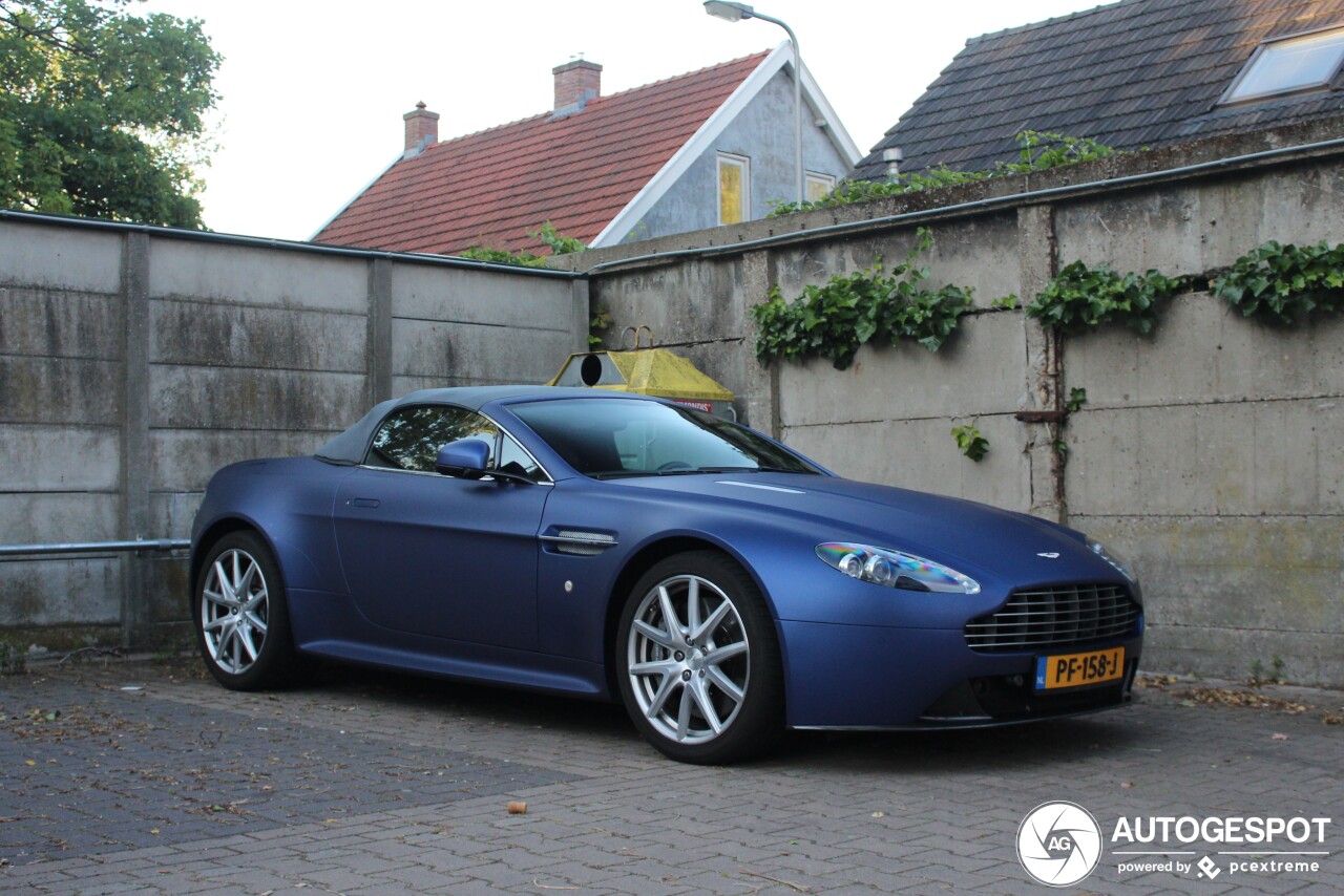 Aston Martin V8 Vantage S Roadster