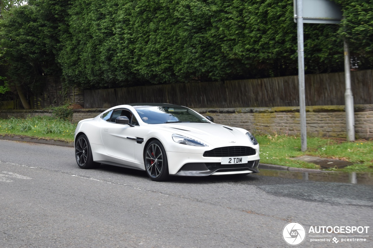 Aston Martin Vanquish 2013