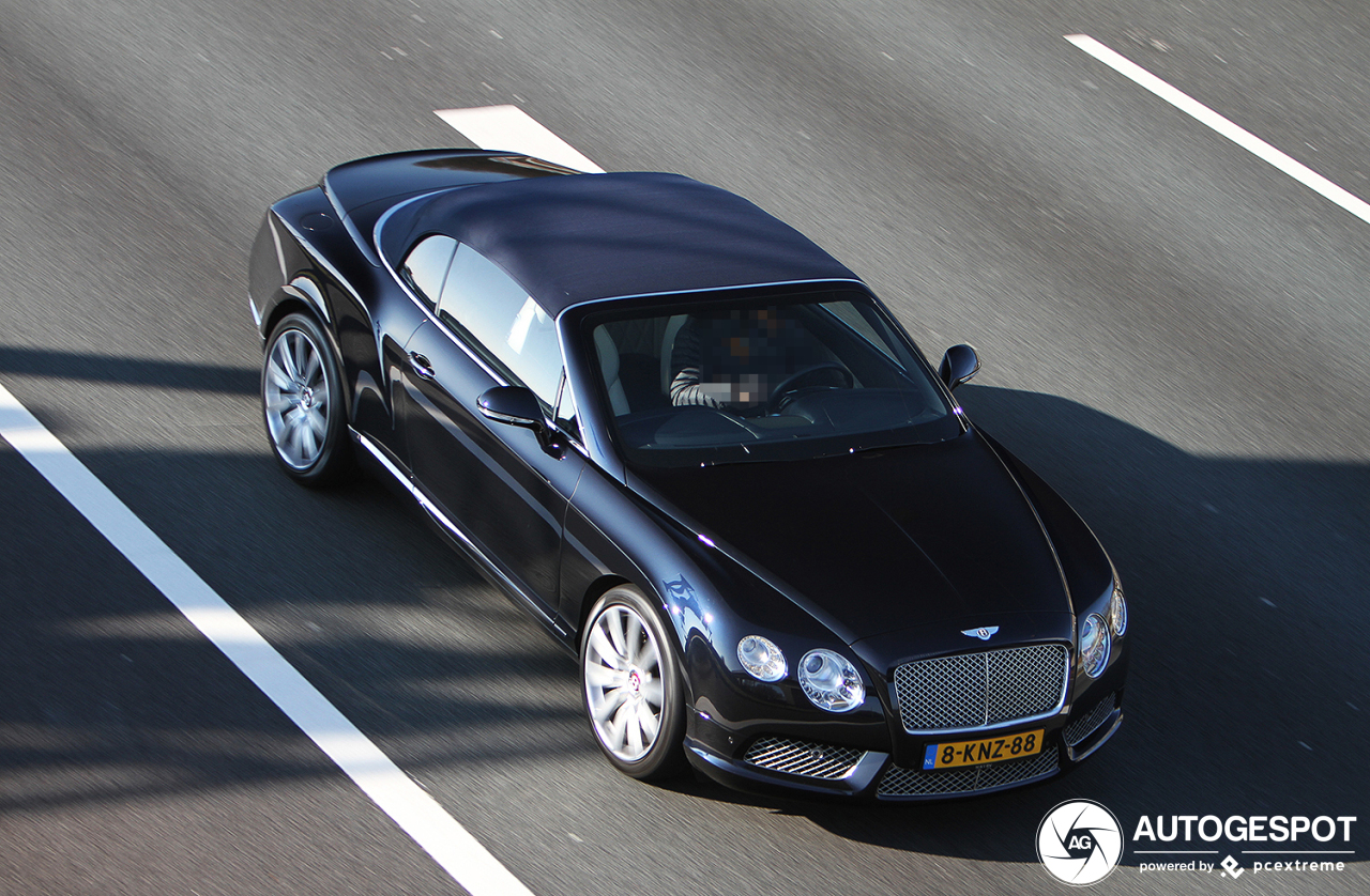 Bentley Continental GTC V8