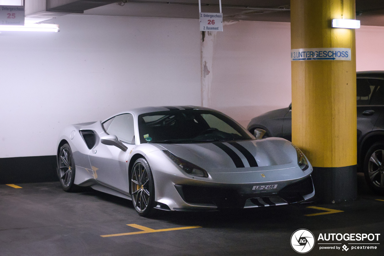 Ferrari 488 Pista