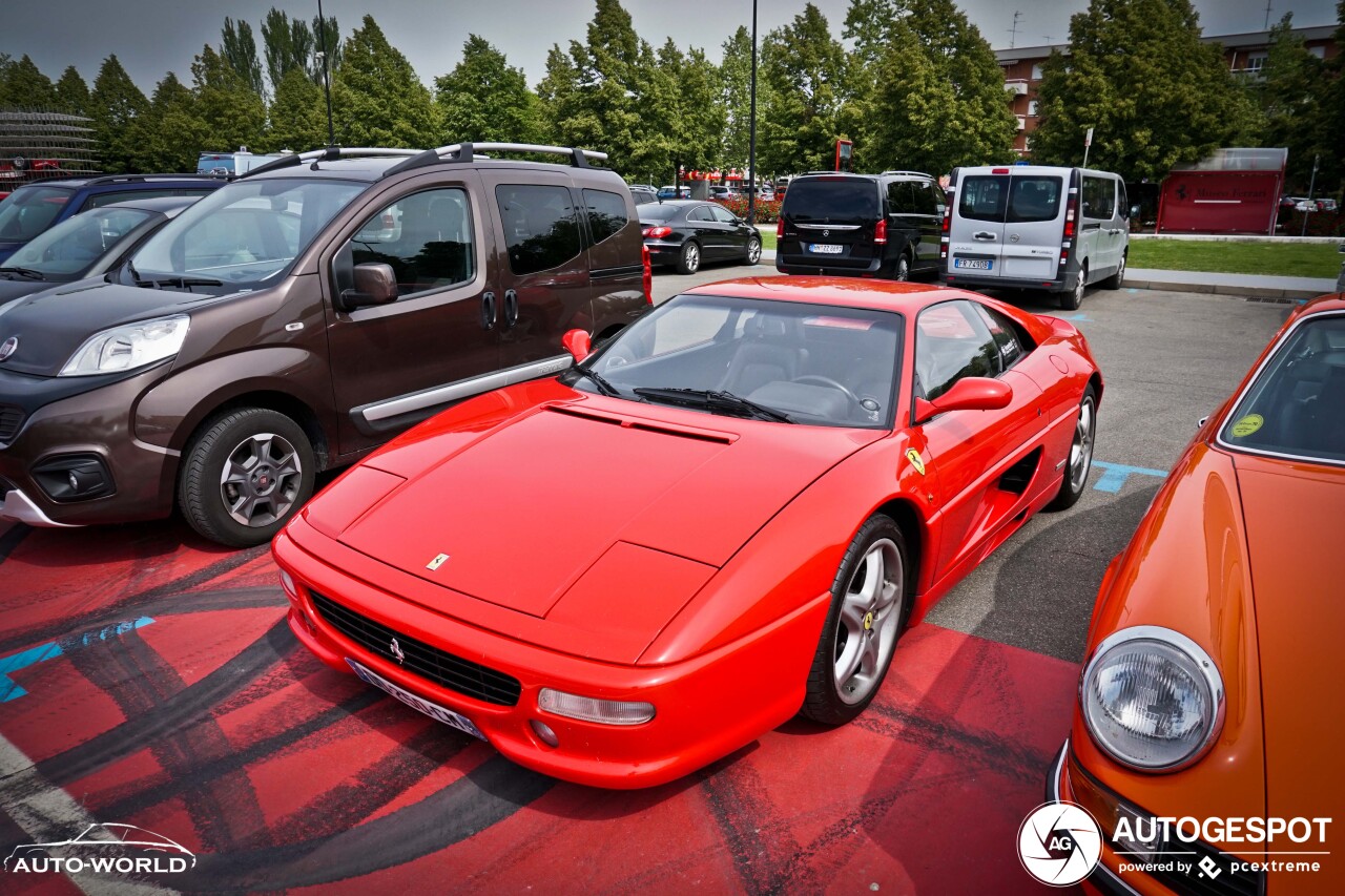 Ferrari F355 Berlinetta