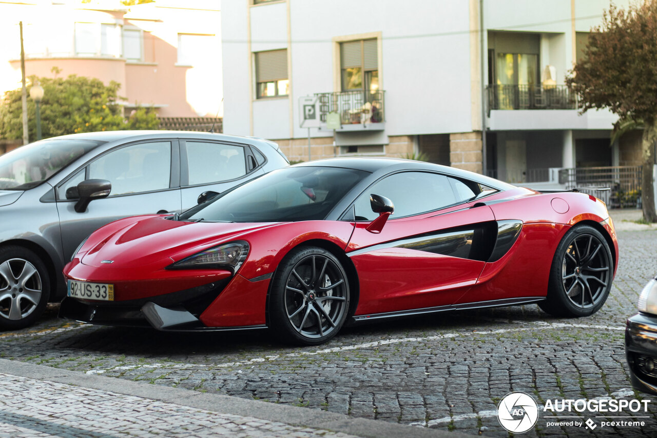 McLaren 570S