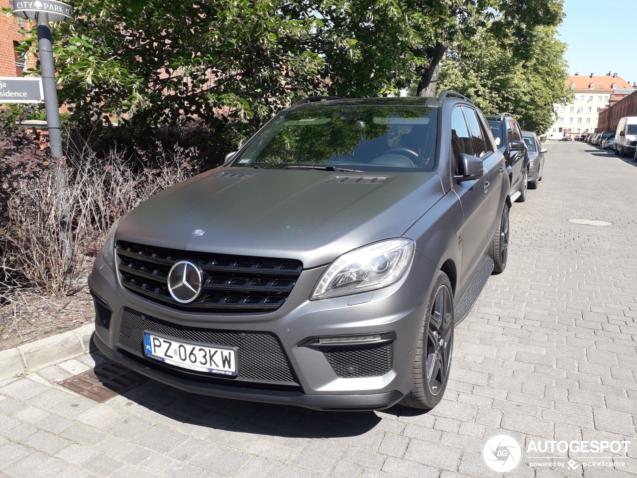 Mercedes-Benz ML 63 AMG W166