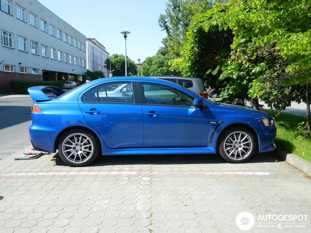 Mitsubishi Lancer Evolution X