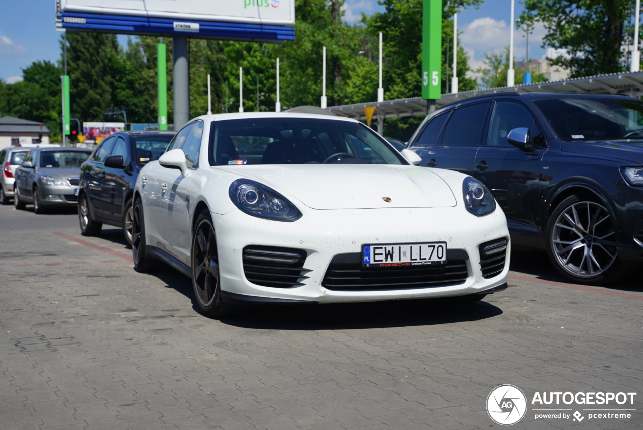 Porsche 970 Panamera GTS MkII