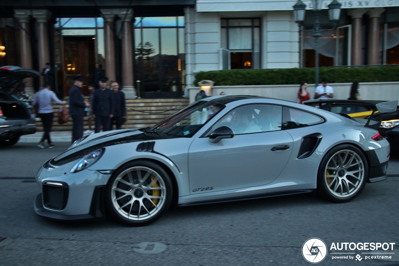 Porsche 991 GT2 RS Weissach Package