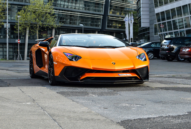 Lamborghini Aventador LP750-4 SuperVeloce Roadster