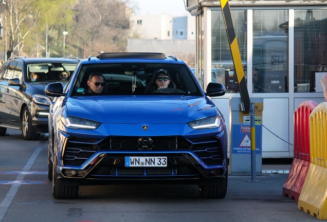 Lamborghini Urus