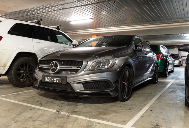 Mercedes-Benz A 45 AMG